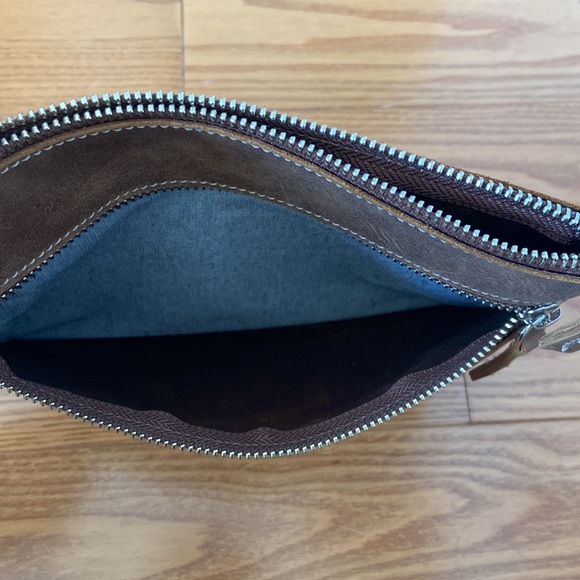 Roots Wrislet - Picture 3 of 5